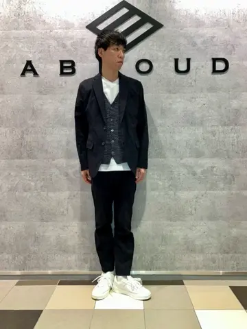 JOSEPH ABBOUD 足立 コーディネート画像