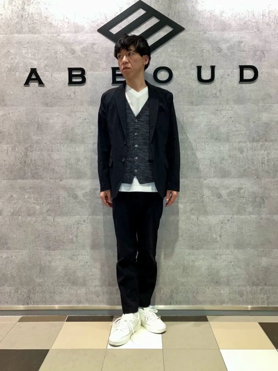 JOSEPH ABBOUD 足立 コーディネート画像