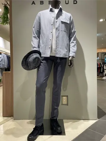 JOSEPH ABBOUD 伊津野 コーディネート画像