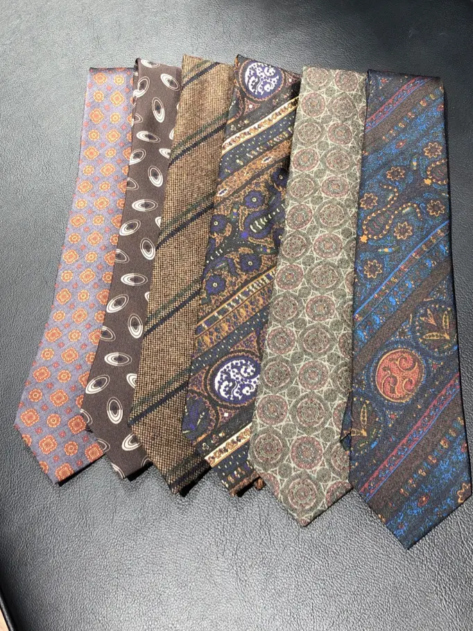 JOSEPH ABBOUD 二澤 コーディネート画像