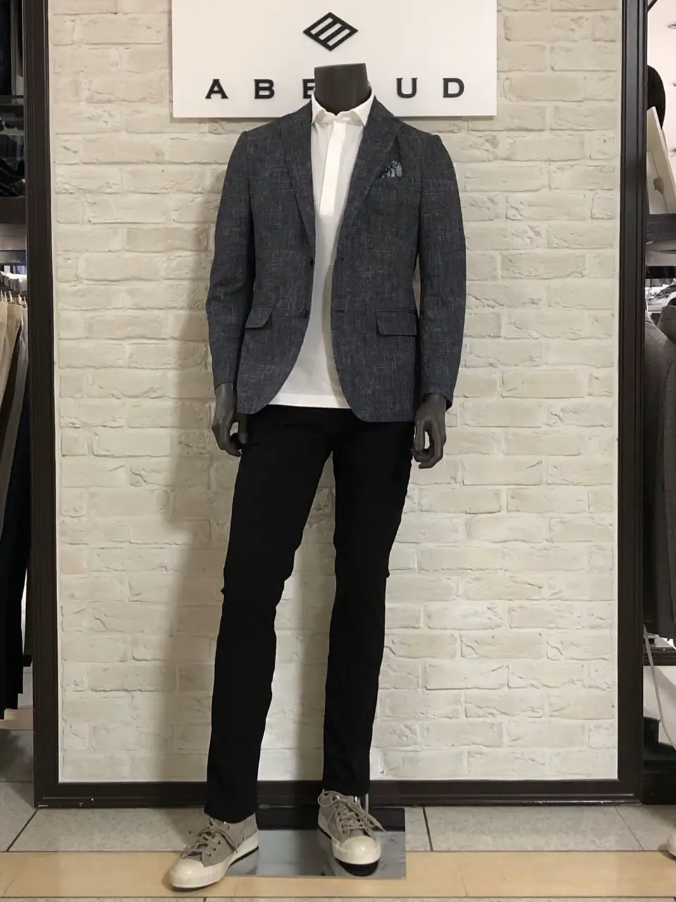 JOSEPH ABBOUD 山口 コーディネート画像