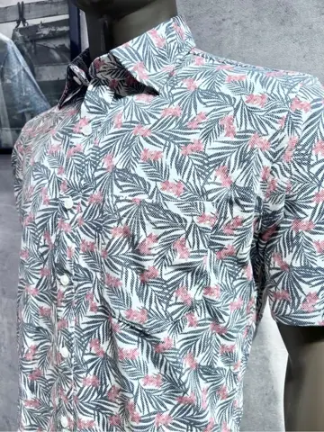 JOSEPH ABBOUD 二澤 コーディネート画像