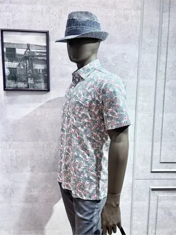 JOSEPH ABBOUD 二澤 コーディネート画像