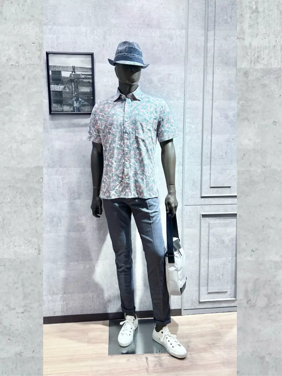 JOSEPH ABBOUD 二澤 コーディネート画像