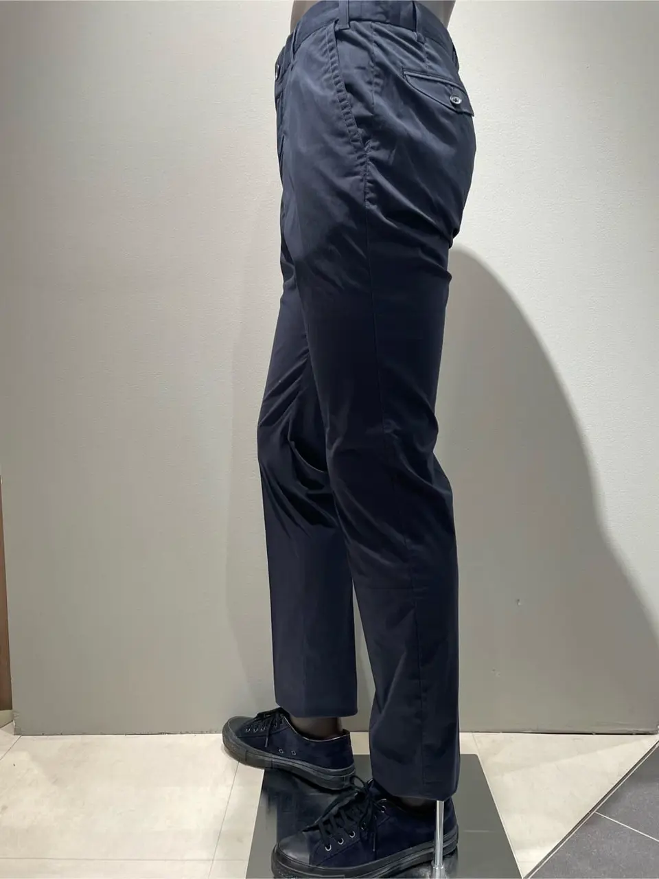 JOSEPH ABBOUD 伊津野 コーディネート画像