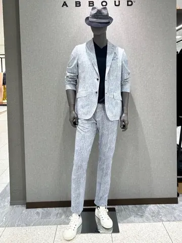 JOSEPH ABBOUD 上田 コーディネート画像