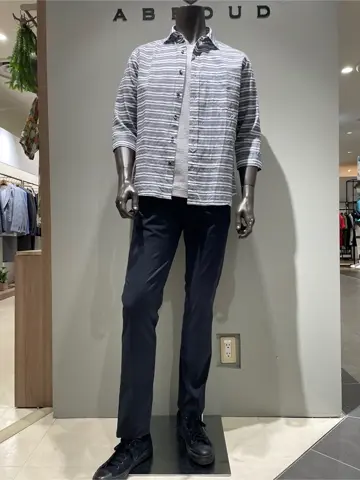 JOSEPH ABBOUD 伊津野 コーディネート画像