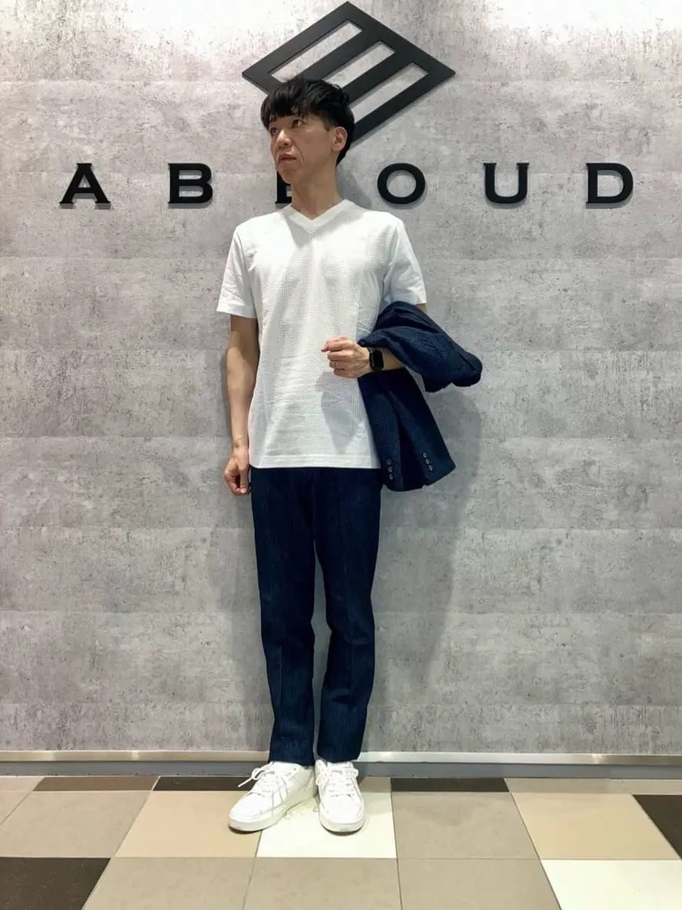 JOSEPH ABBOUD 足立 コーディネート画像