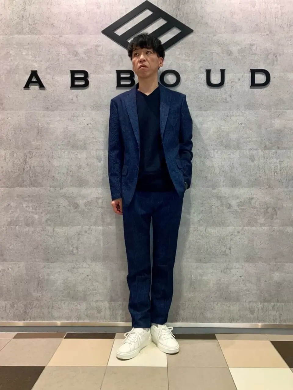 JOSEPH ABBOUD 足立 コーディネート画像