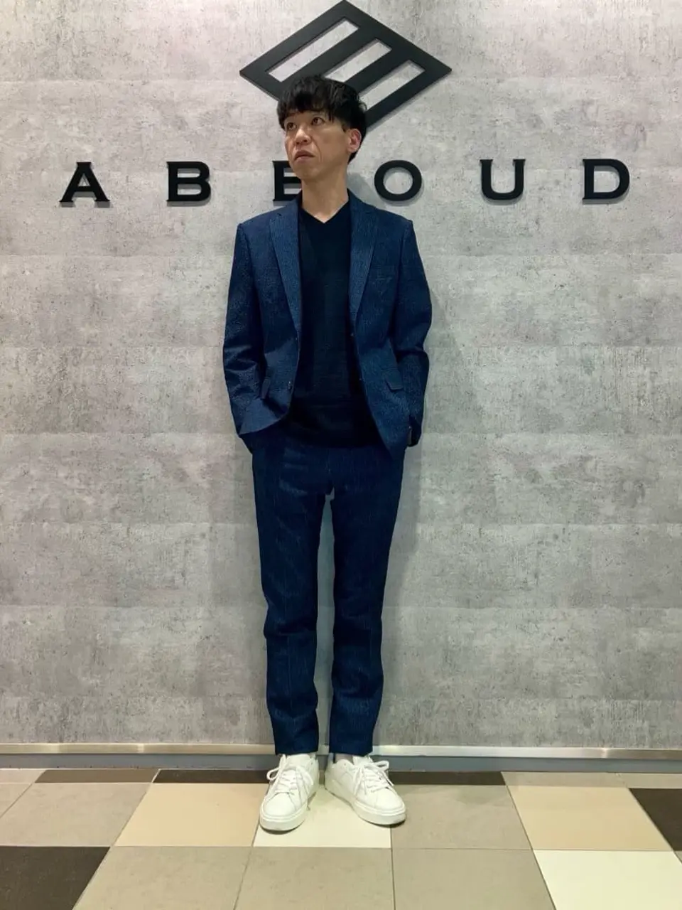 JOSEPH ABBOUD 足立 コーディネート画像