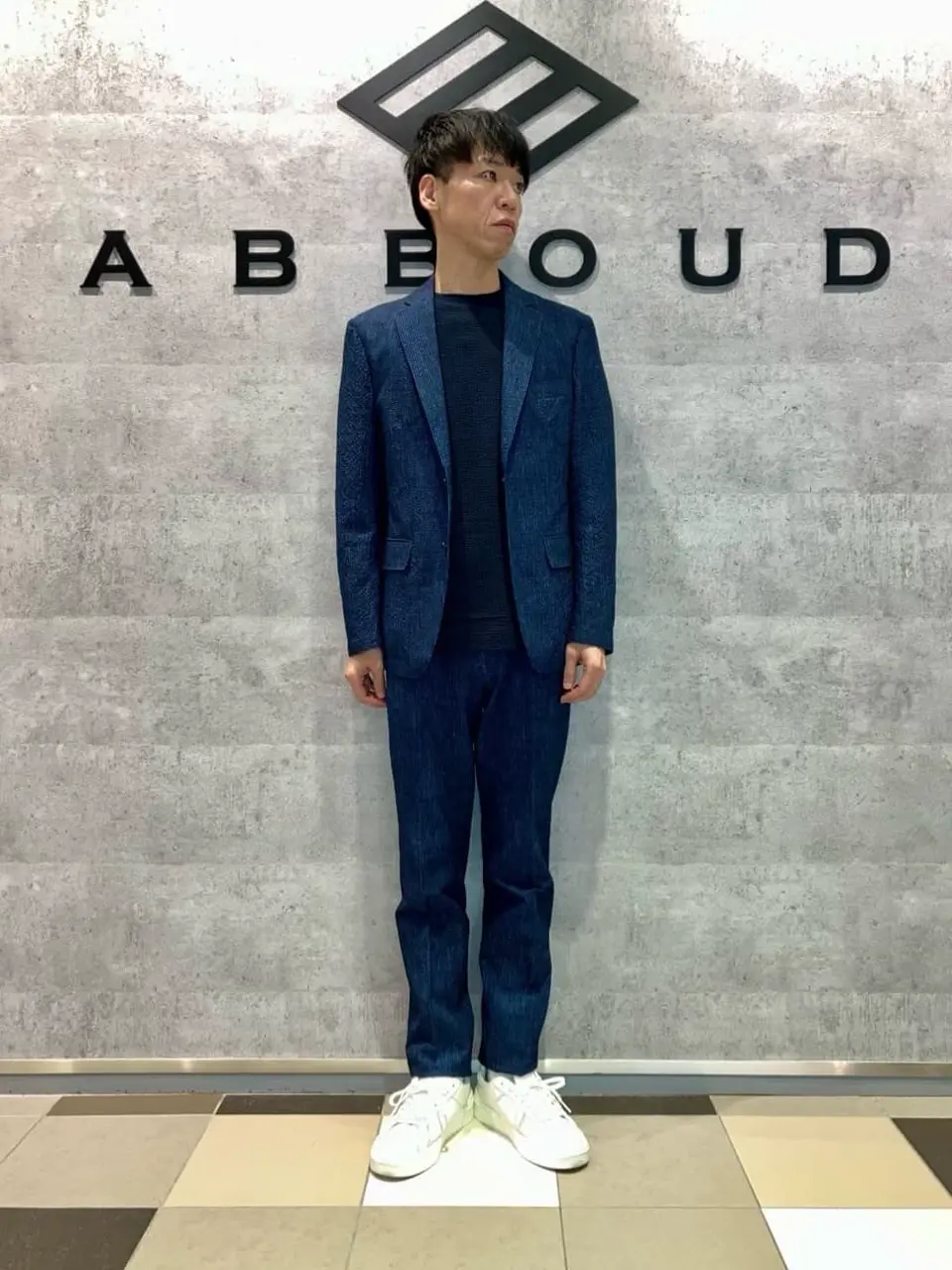 JOSEPH ABBOUD 足立 コーディネート画像