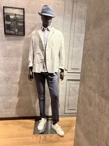 JOSEPH ABBOUD 上條 コーディネート画像