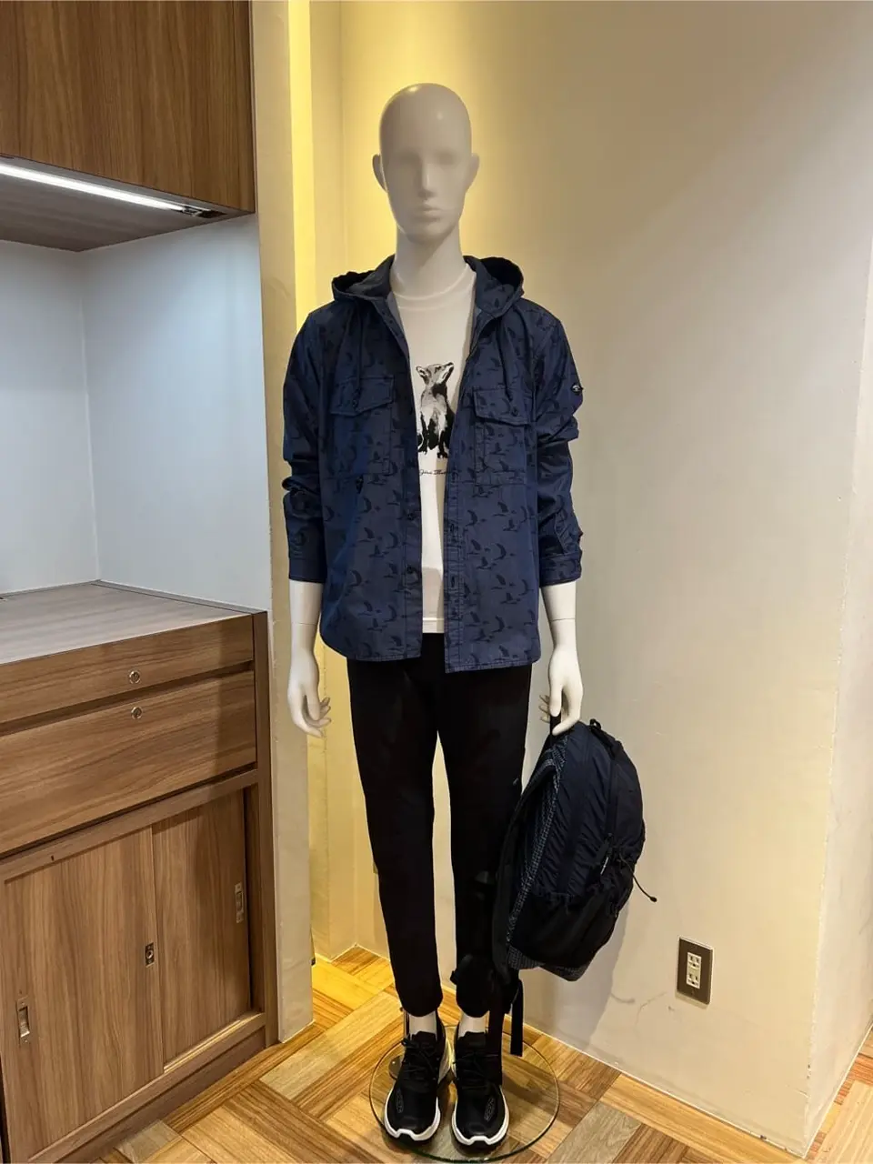 JOSEPH ABBOUD 森部 コーディネート画像