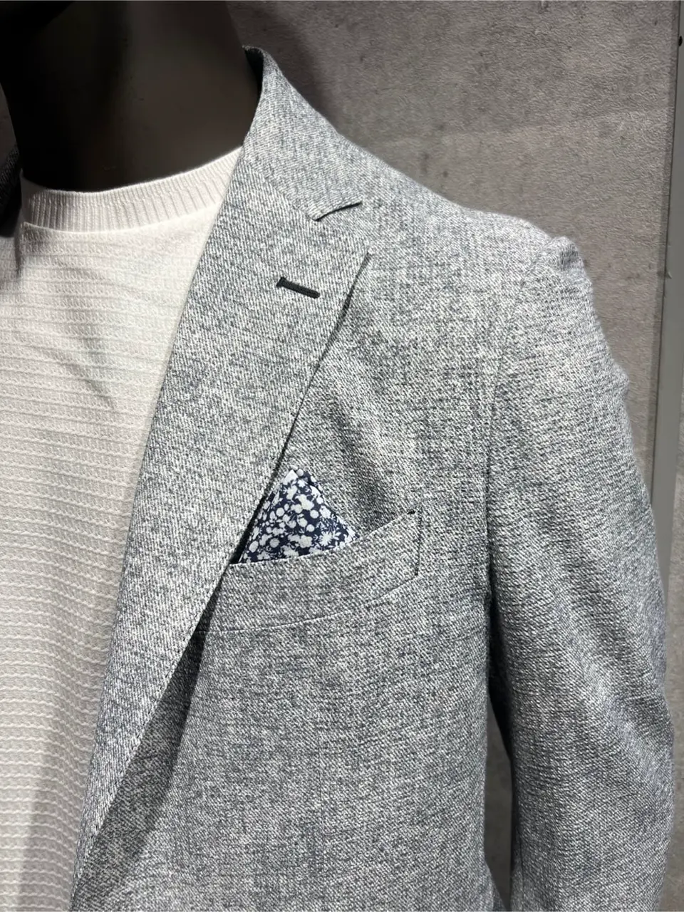 JOSEPH ABBOUD 上條 コーディネート画像