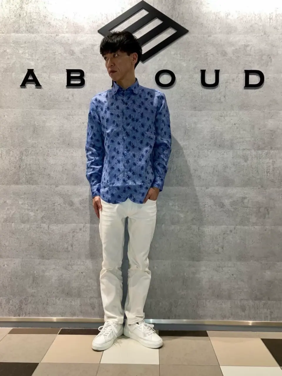 JOSEPH ABBOUD 足立 コーディネート画像