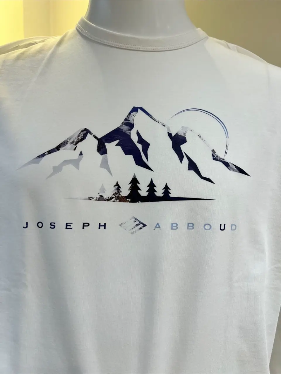 JOSEPH ABBOUD 森部 コーディネート画像