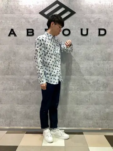 JOSEPH ABBOUD 足立 コーディネート画像