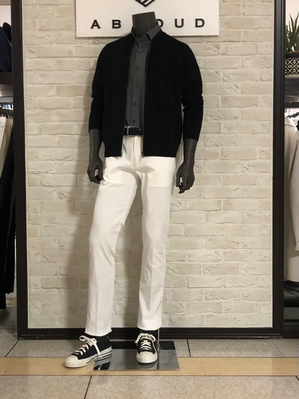 JOSEPH ABBOUD 山口 コーディネート画像
