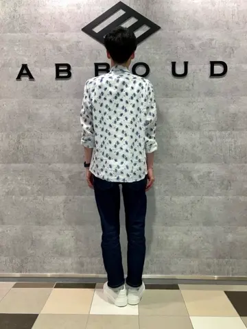 JOSEPH ABBOUD 足立 コーディネート画像