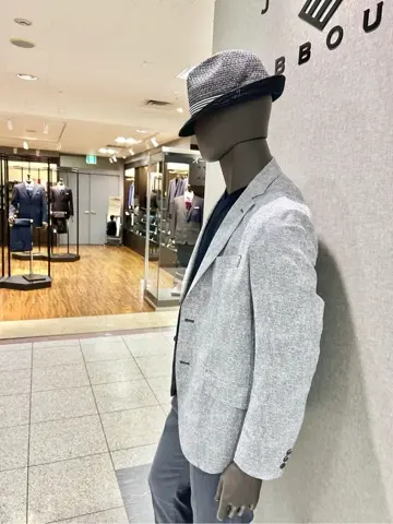 JOSEPH ABBOUD 上田 コーディネート画像