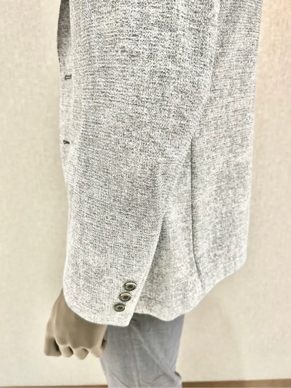 JOSEPH ABBOUD 上田 コーディネート画像