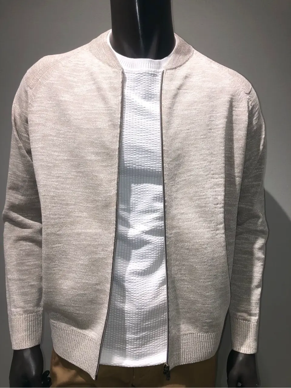 JOSEPH ABBOUD 川田 コーディネート画像