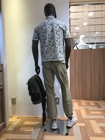 JOSEPH ABBOUD 小城 コーディネート画像