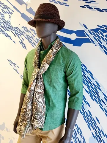 JOSEPH ABBOUD 亀井 コーディネート画像