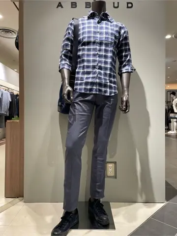 JOSEPH ABBOUD 伊津野 コーディネート画像