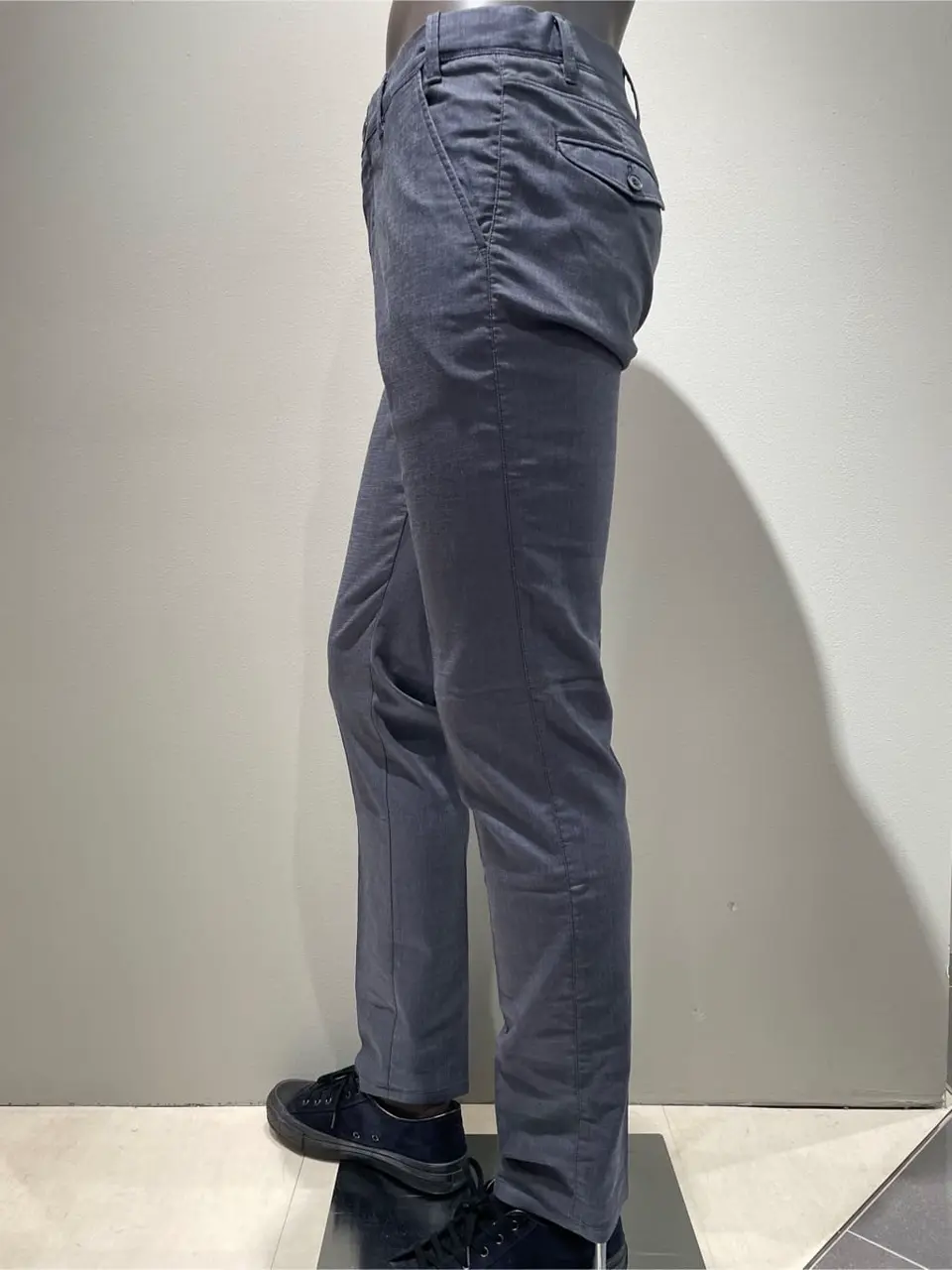 JOSEPH ABBOUD 伊津野 コーディネート画像