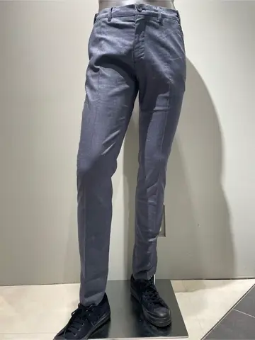 JOSEPH ABBOUD 伊津野 コーディネート画像