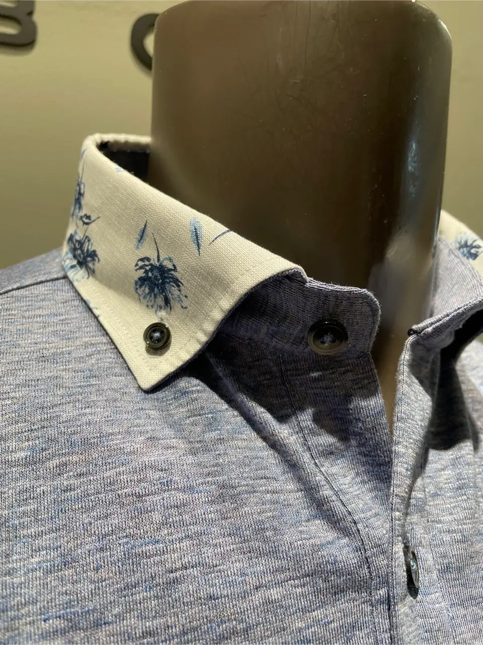 JOSEPH ABBOUD 伊津野 コーディネート画像