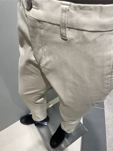 JOSEPH ABBOUD 伊津野 コーディネート画像