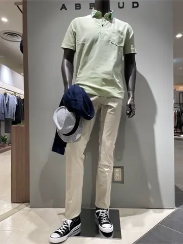 JOSEPH ABBOUD 伊津野 コーディネート画像