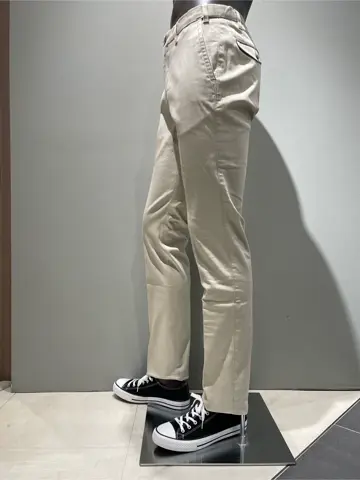 JOSEPH ABBOUD 伊津野 コーディネート画像