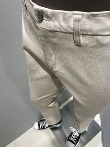 JOSEPH ABBOUD 伊津野 コーディネート画像