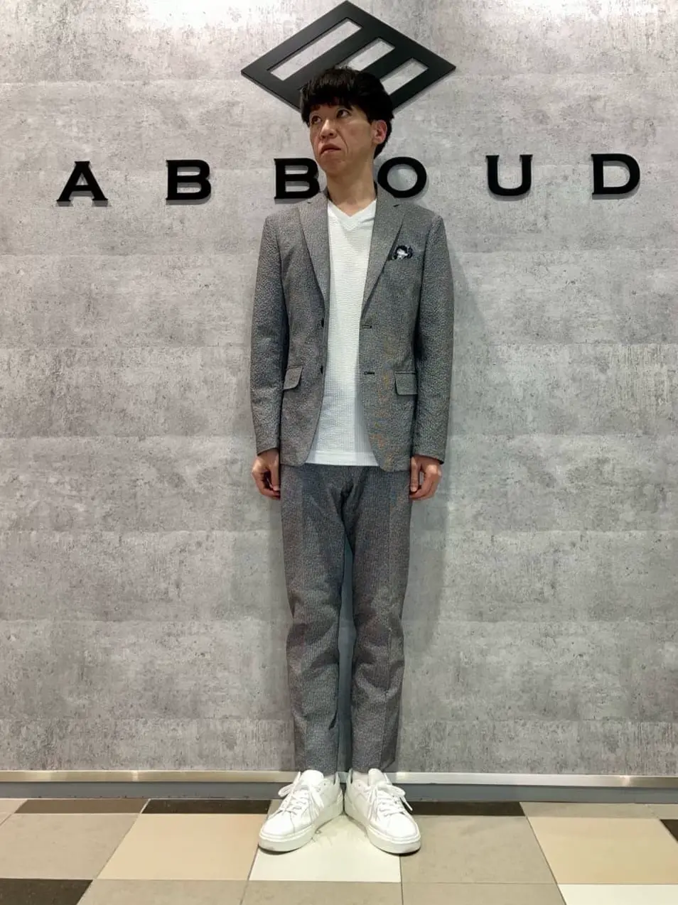 JOSEPH ABBOUD 足立 コーディネート画像