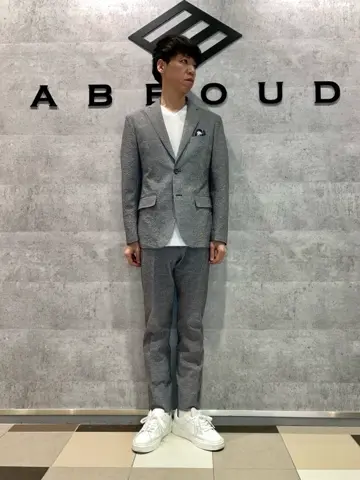 JOSEPH ABBOUD 足立 コーディネート画像