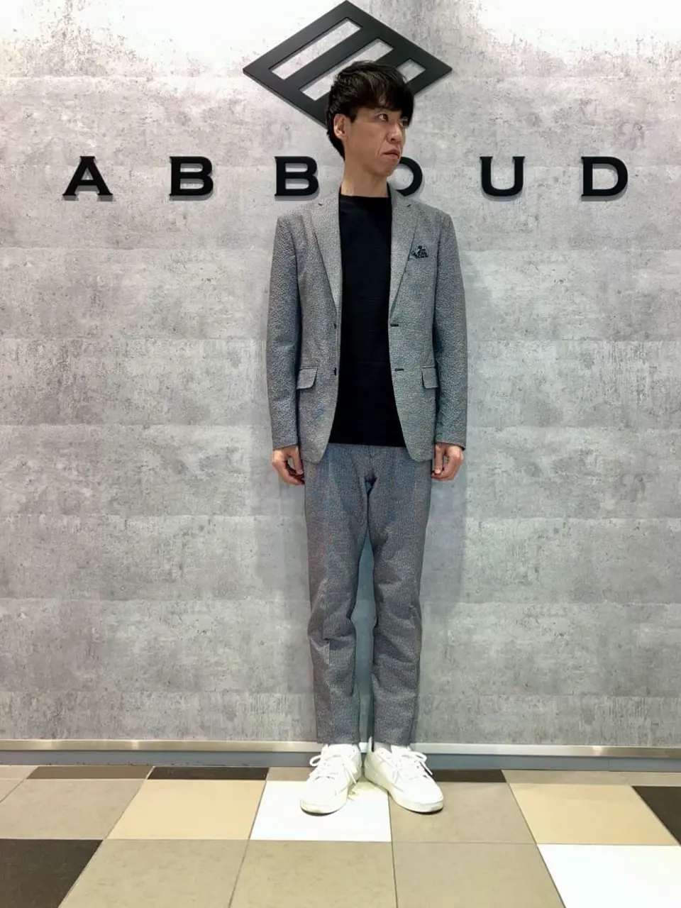 JOSEPH ABBOUD 足立 コーディネート画像