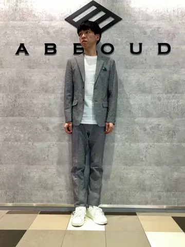 JOSEPH ABBOUD 足立 コーディネート画像