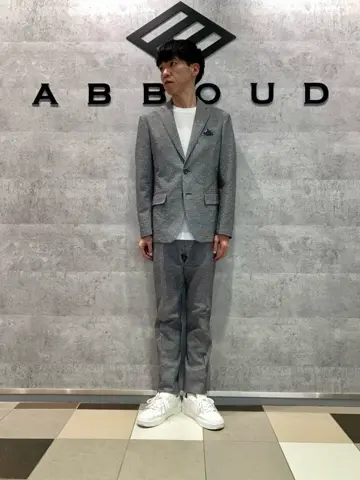 JOSEPH ABBOUD 足立 コーディネート画像