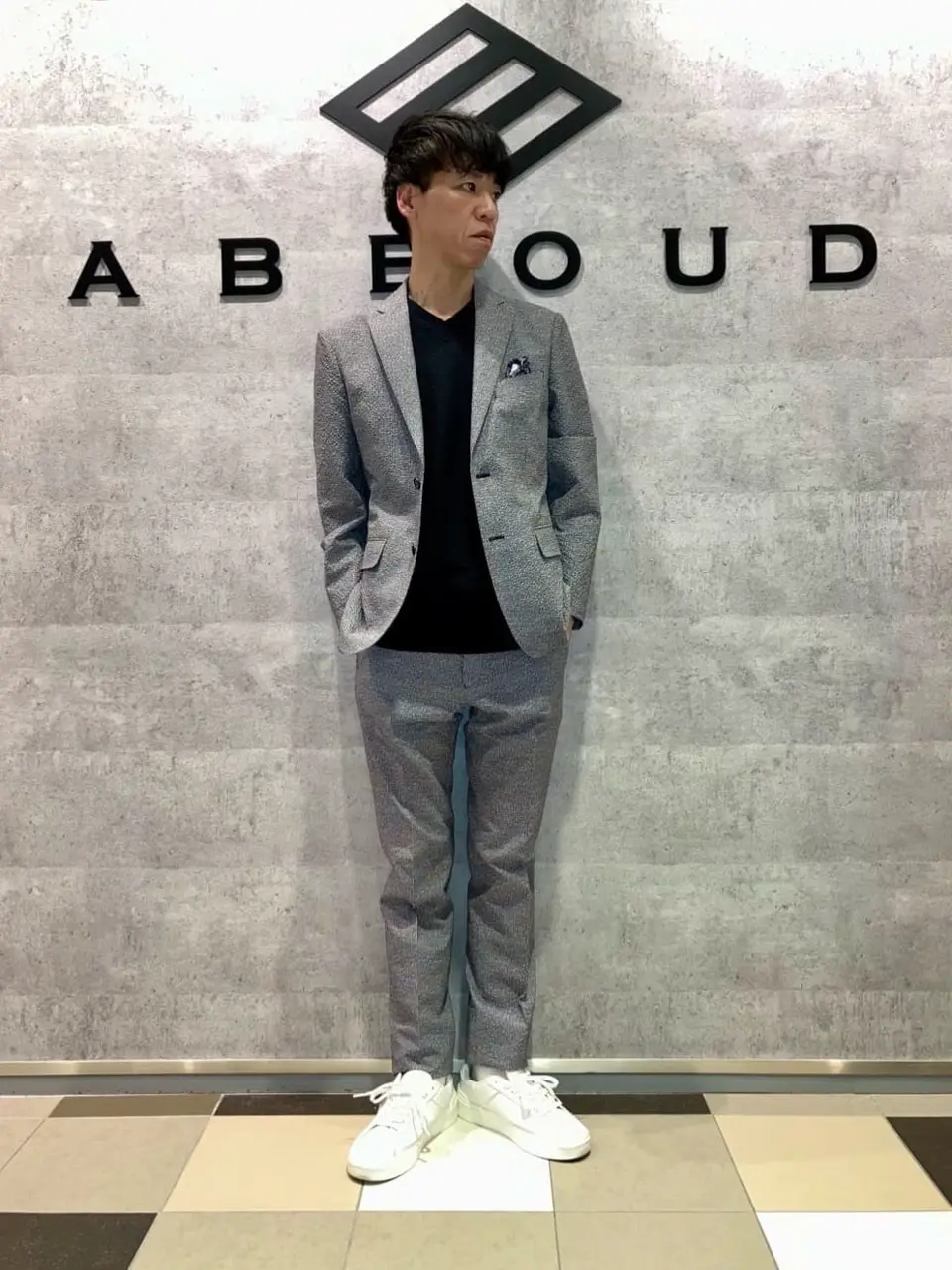 JOSEPH ABBOUD 足立 コーディネート画像