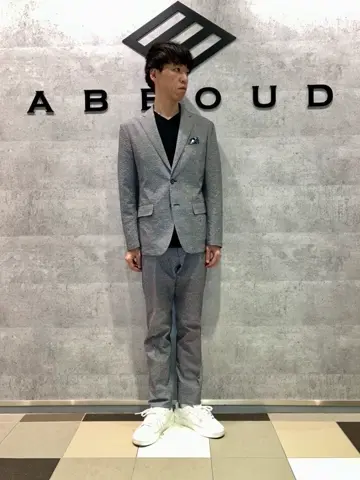 JOSEPH ABBOUD 足立 コーディネート画像