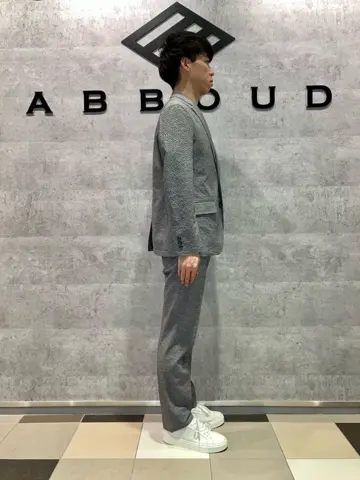 JOSEPH ABBOUD 足立 コーディネート画像