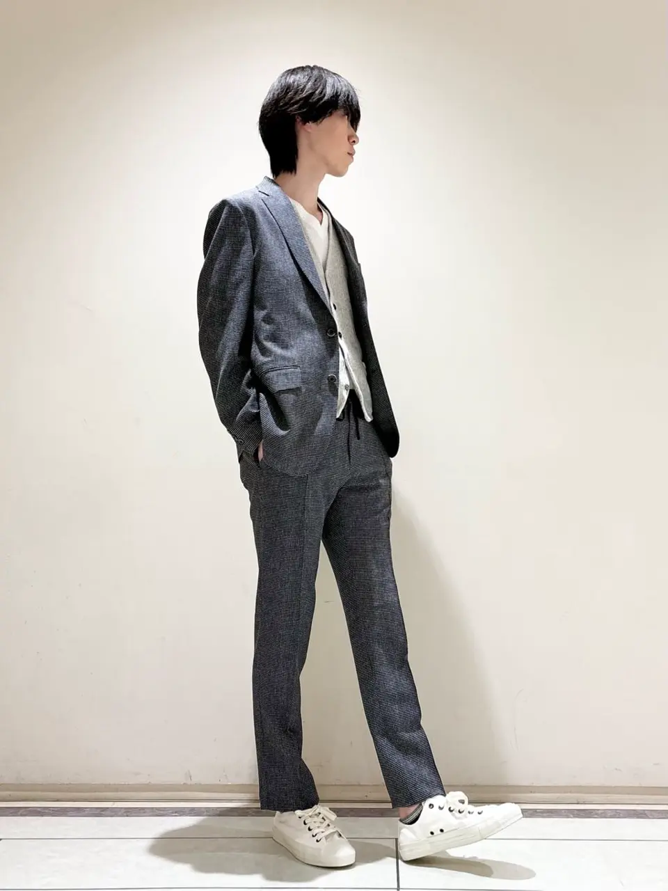 JOSEPH ABBOUD 近藤 コーディネート画像