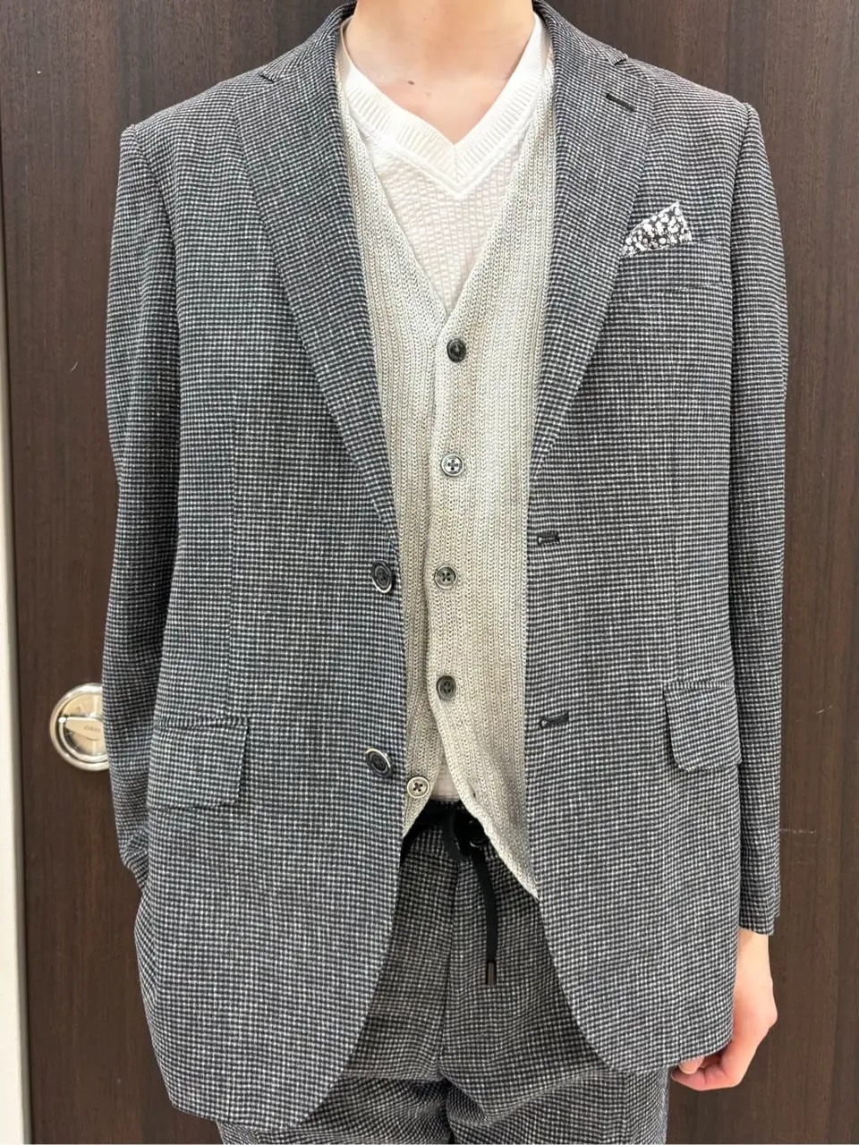 JOSEPH ABBOUD 近藤 コーディネート画像