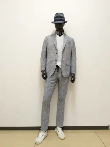 JOSEPH ABBOUD 大久 コーディネート画像