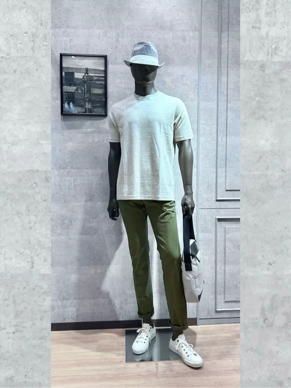 JOSEPH ABBOUD 二澤 コーディネート画像