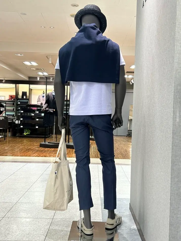 JOSEPH ABBOUD 上田 コーディネート画像