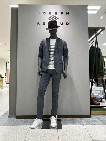JOSEPH ABBOUD 上田 コーディネート画像